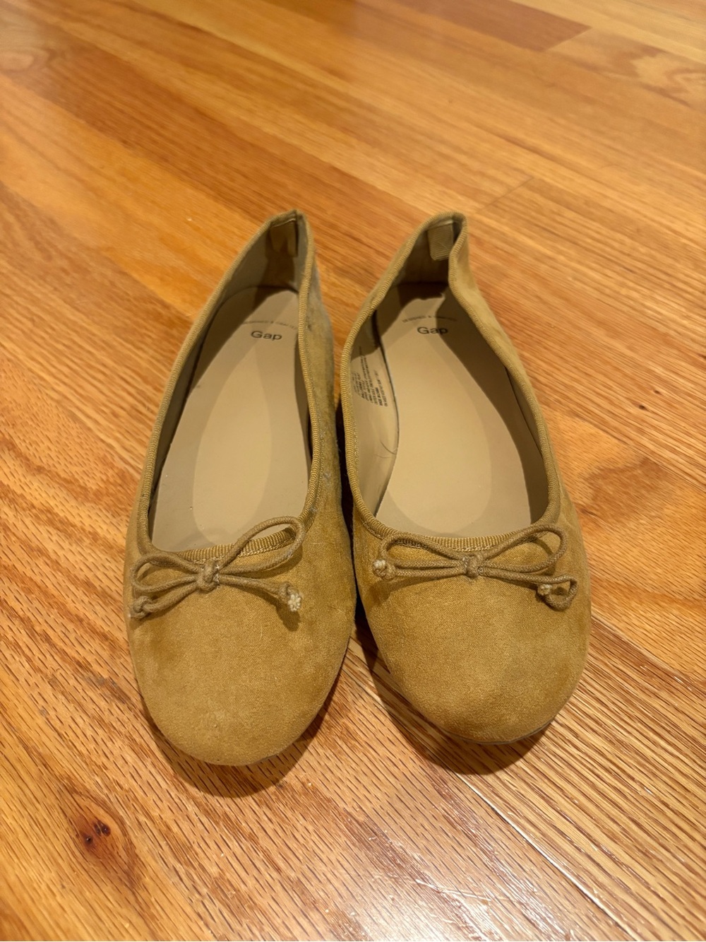 GAP Women's Mustard Suede Ballet Flats with Bow